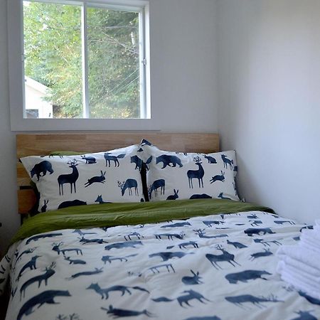 Les 4 Chalets - Le 605 Lac-Saint-Paul 外观 照片